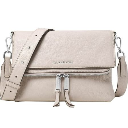 Michael michael kors ezra medium messenger + FREE 